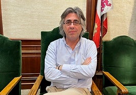 Luis Francisco Martín, en el Ayuntamiento de Béjar.