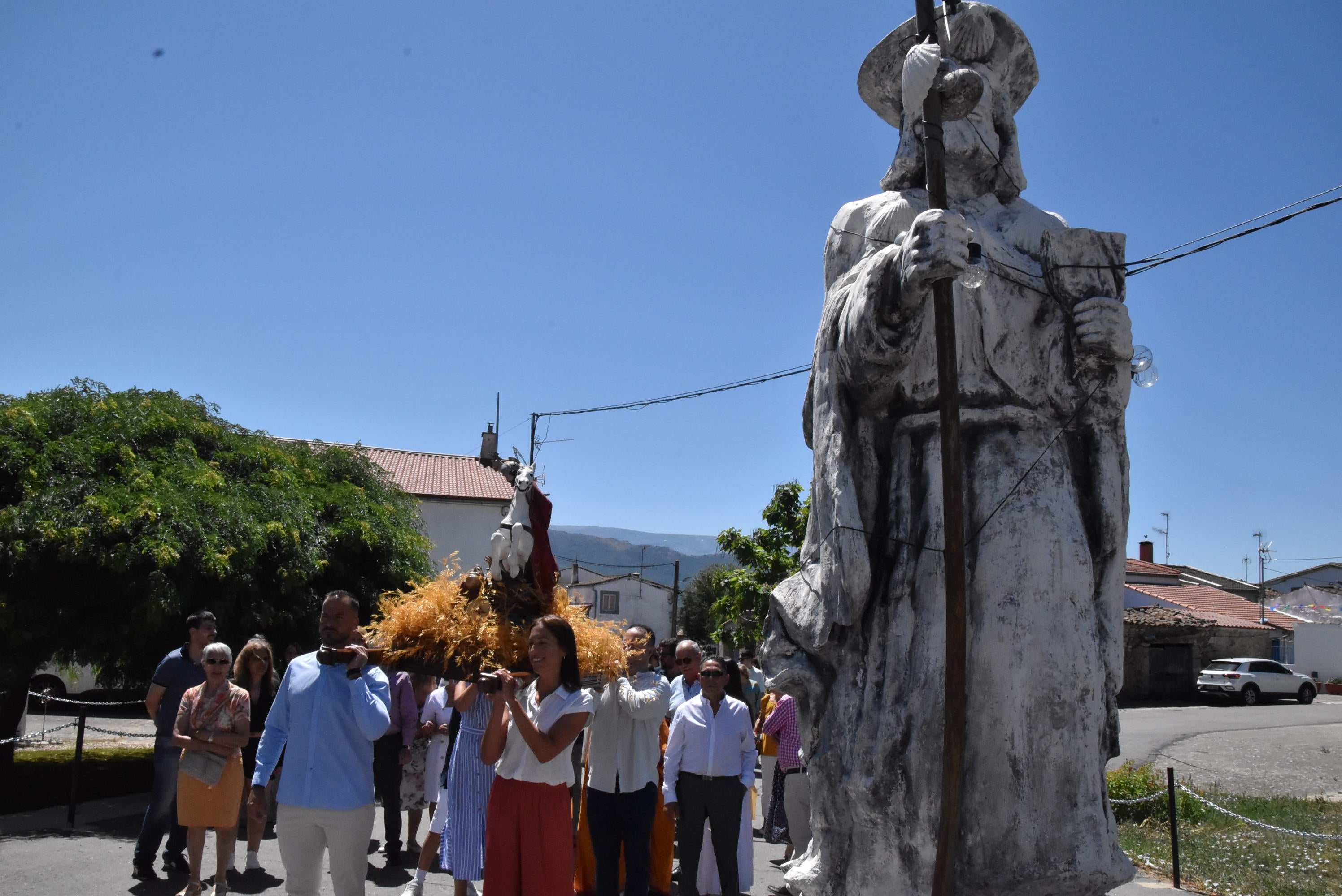 Valverde de Valdelacasa renueva su devoción a Santiago Apóstol