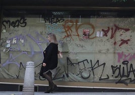 ¿Aprueba la idea de convertir escaparates vacíos en espacios de arte?