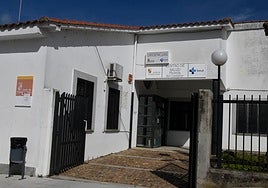 La joven ha sido trasladada al centro de salud de Miranda del Castañar.