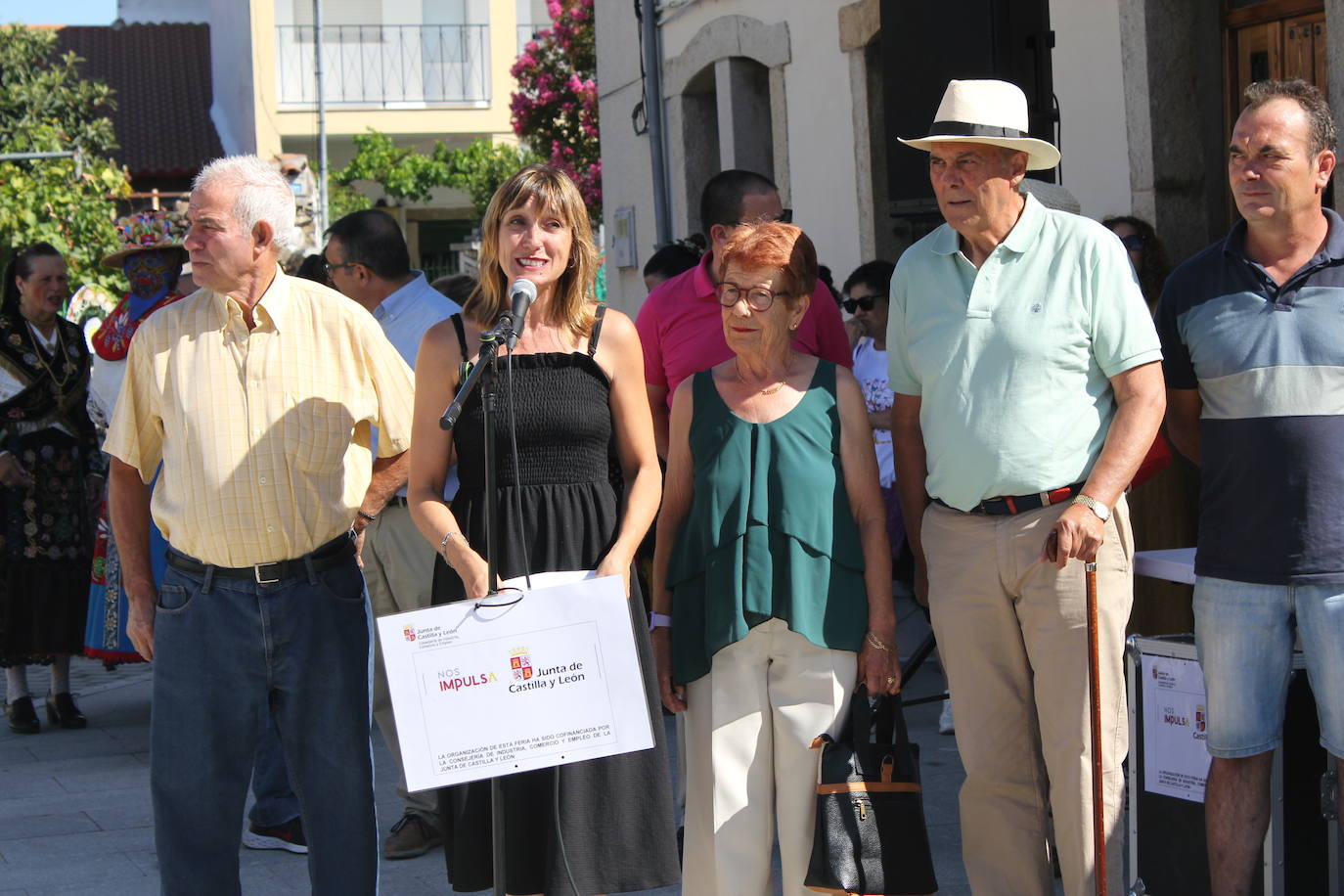 Aldea del Obispo rebosa vitalidad en la V Feria Rural de La Raya