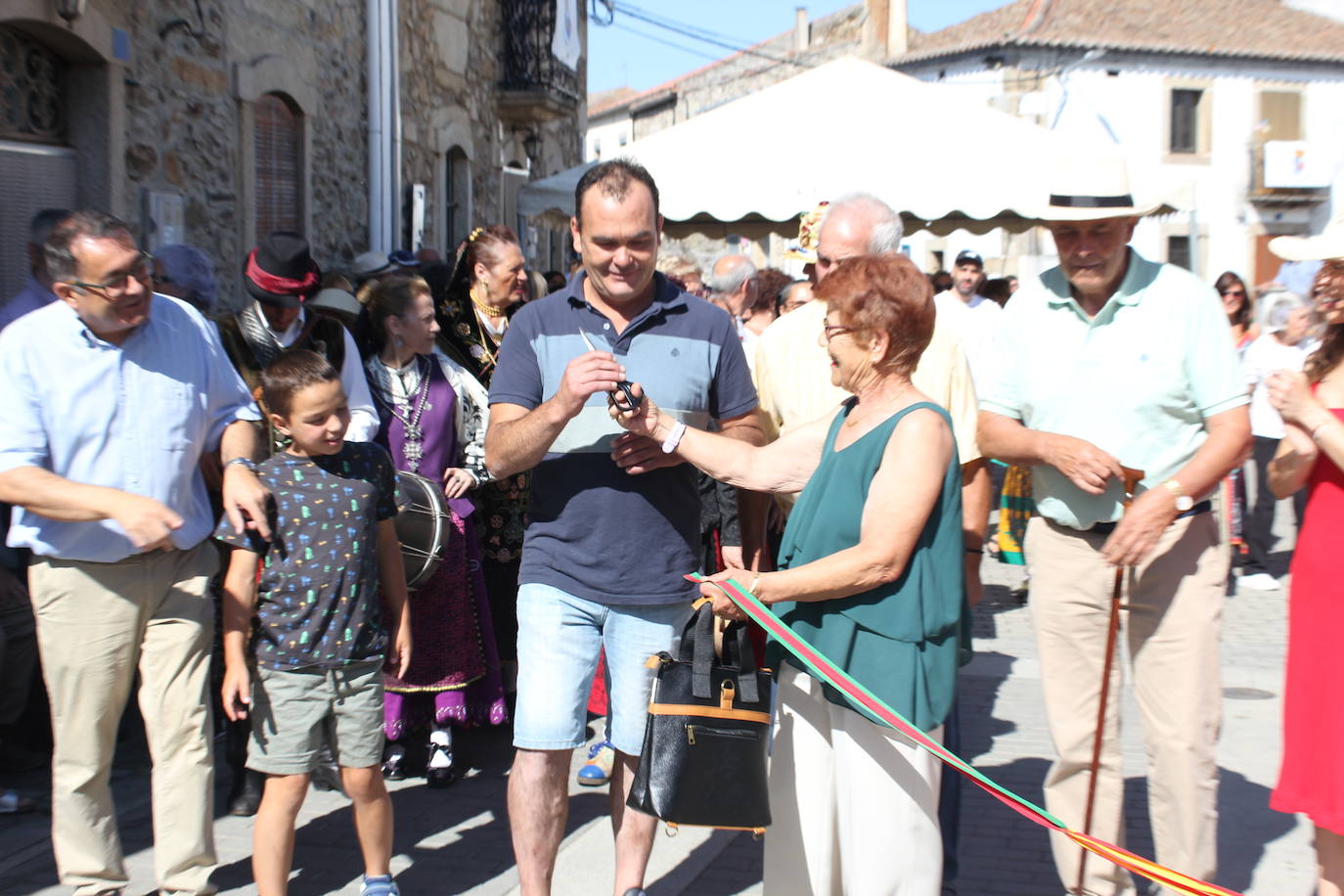 Aldea del Obispo rebosa vitalidad en la V Feria Rural de La Raya