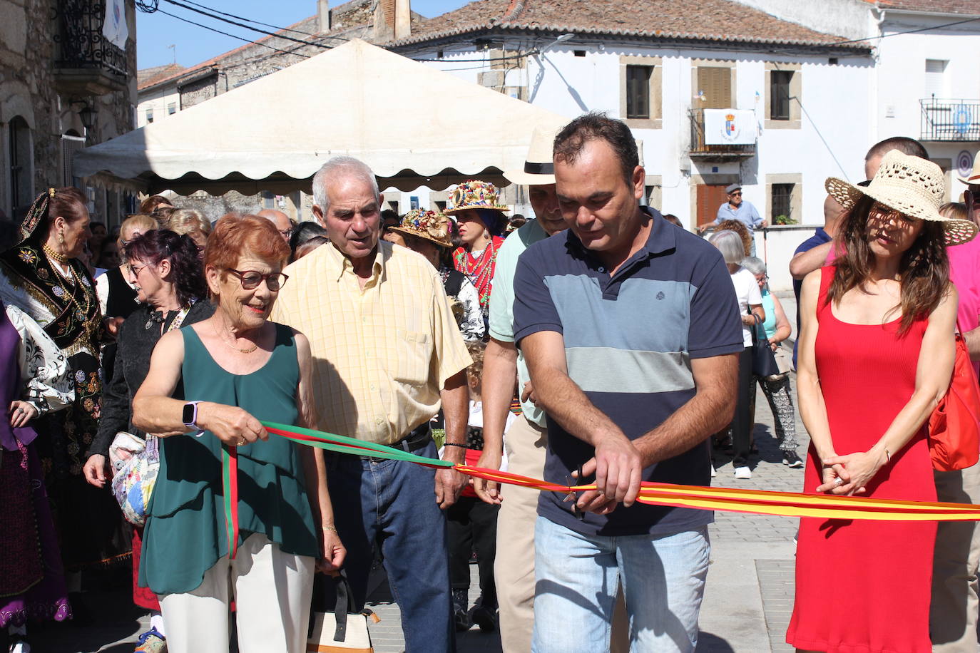 Aldea del Obispo rebosa vitalidad en la V Feria Rural de La Raya