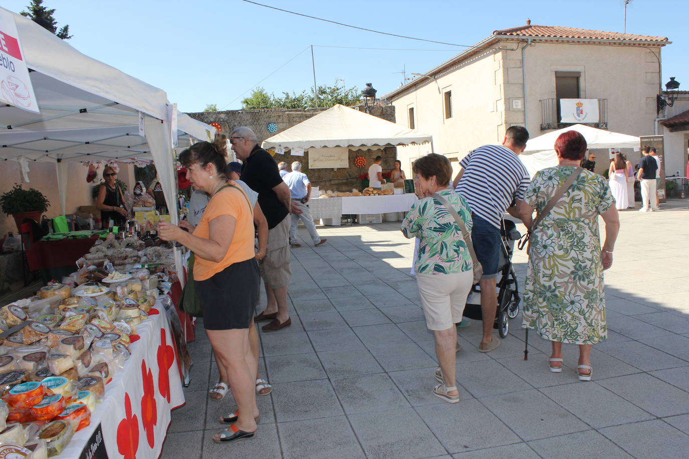 Aldea del Obispo rebosa vitalidad en la V Feria Rural de La Raya