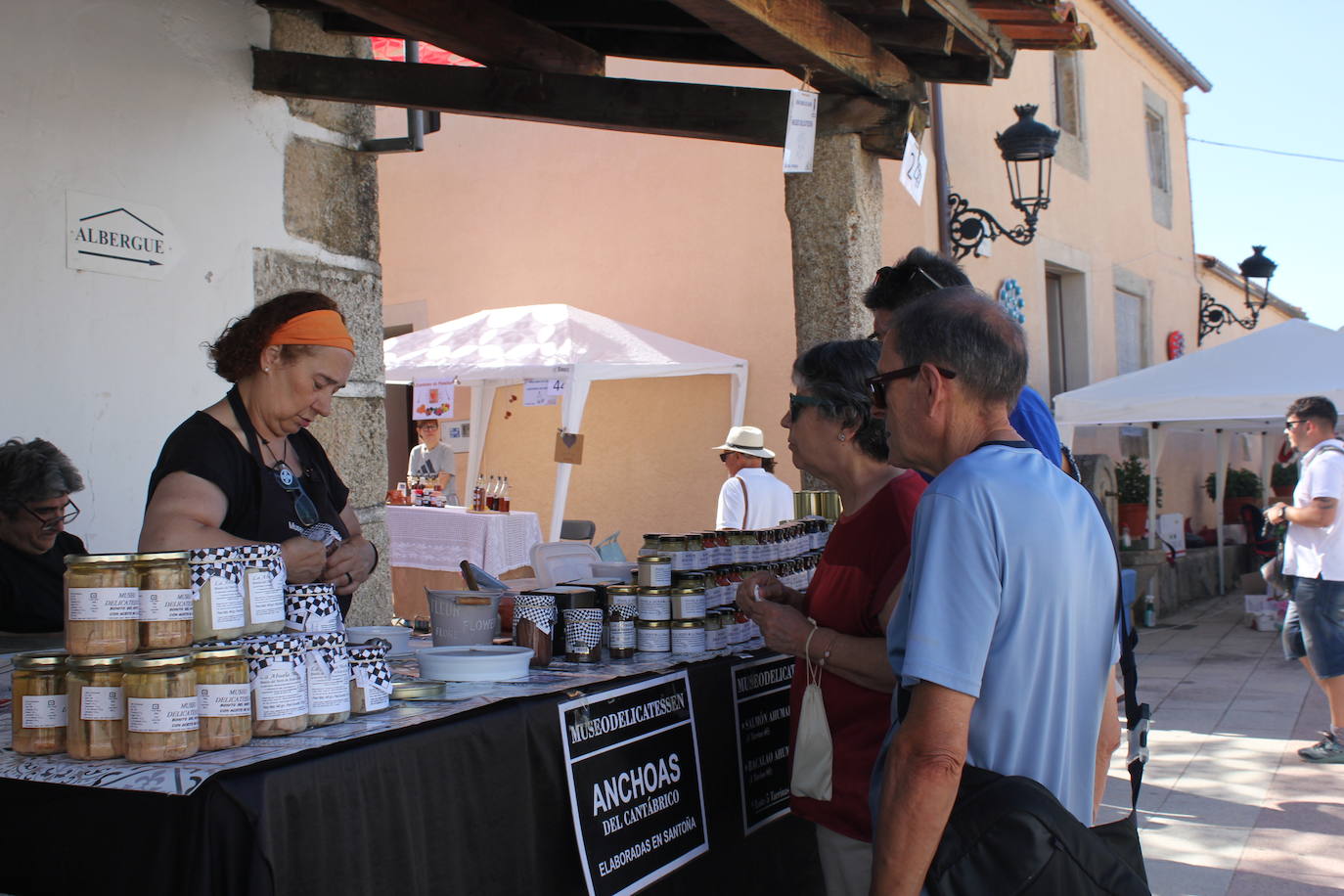 Aldea del Obispo rebosa vitalidad en la V Feria Rural de La Raya
