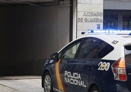 El presunto maltratador pasó dos veces por el Juzgado de Guardia este fin de semana.