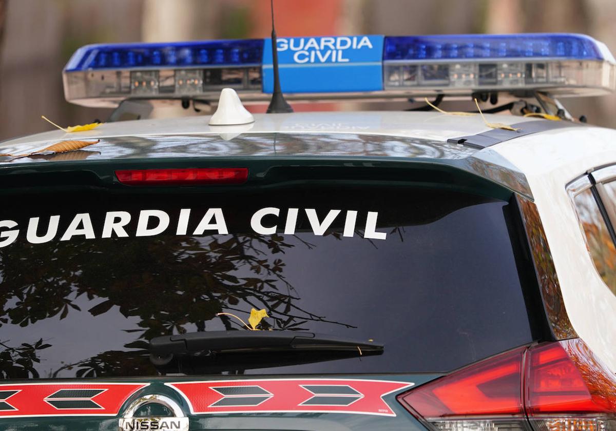 Un coche de la Guardia Civil en una imagen de archivo.