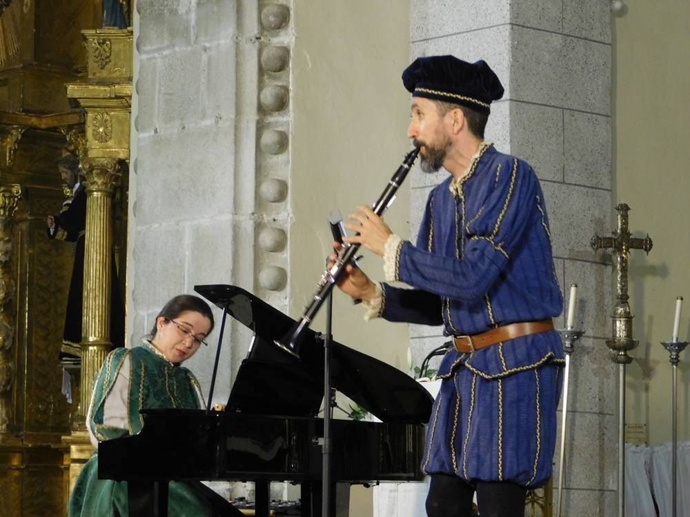 “Arcos y Ecos” llenó de energía la iglesia de Rágama