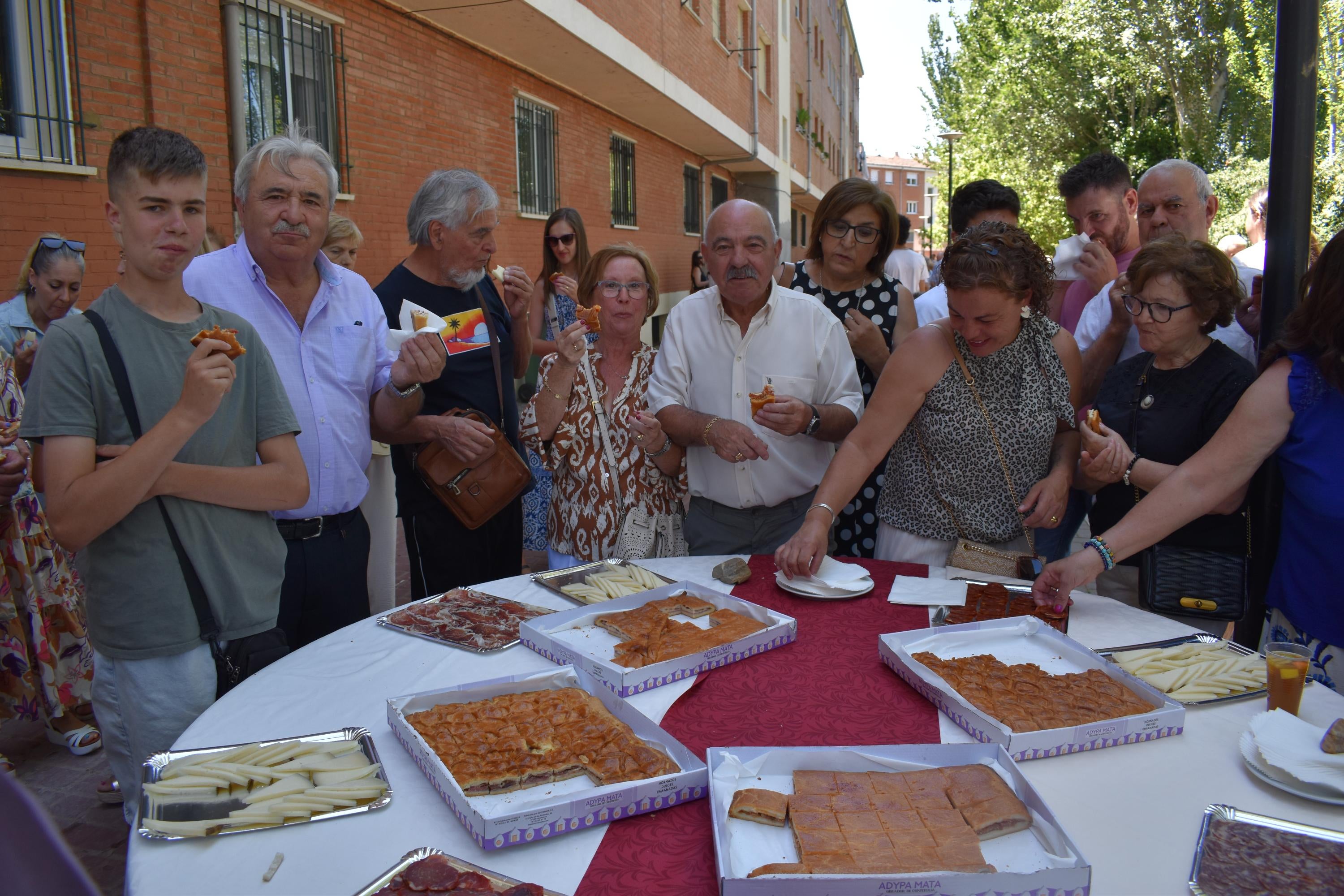 Más de 100 litros de sangría en el día más esperado en Santa Marta de Tormes
