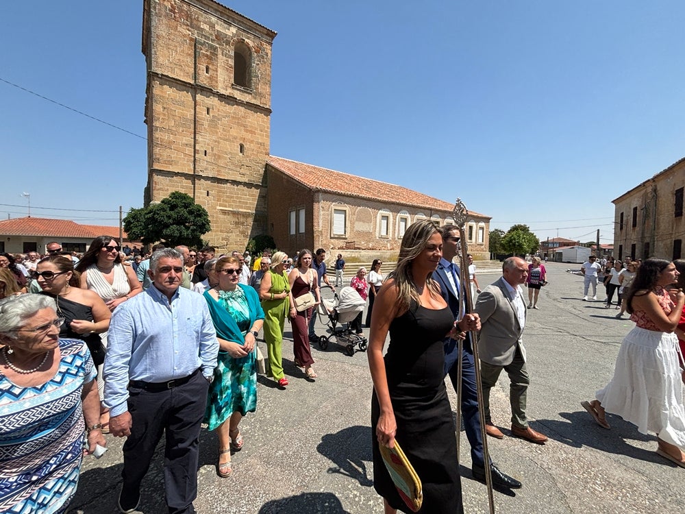Día de celebración y fe en Villar de Gallimazo