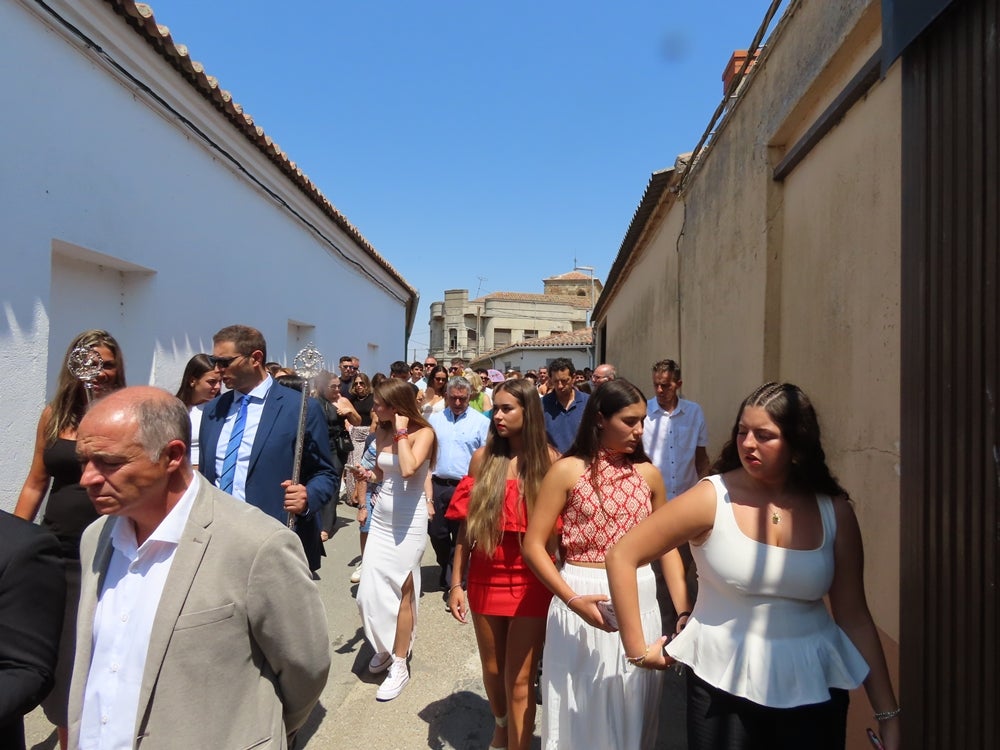 Día de celebración y fe en Villar de Gallimazo