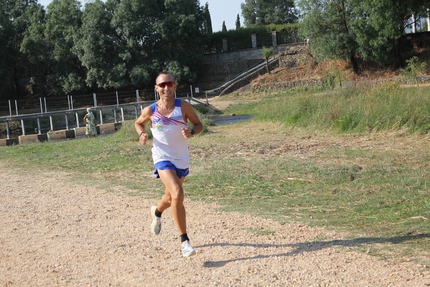 Las piraguas surcan las aguas en la XII Combinada del Águeda en Ciudad Rodrigo