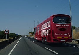 Imagen del cuadro colchonero por las carreteras salmantinas.