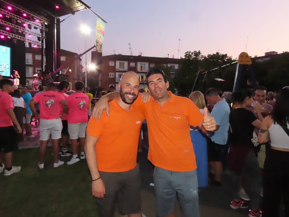 Multitudinaria respuesta a la gala solidaria Airadilos en Peñaranda