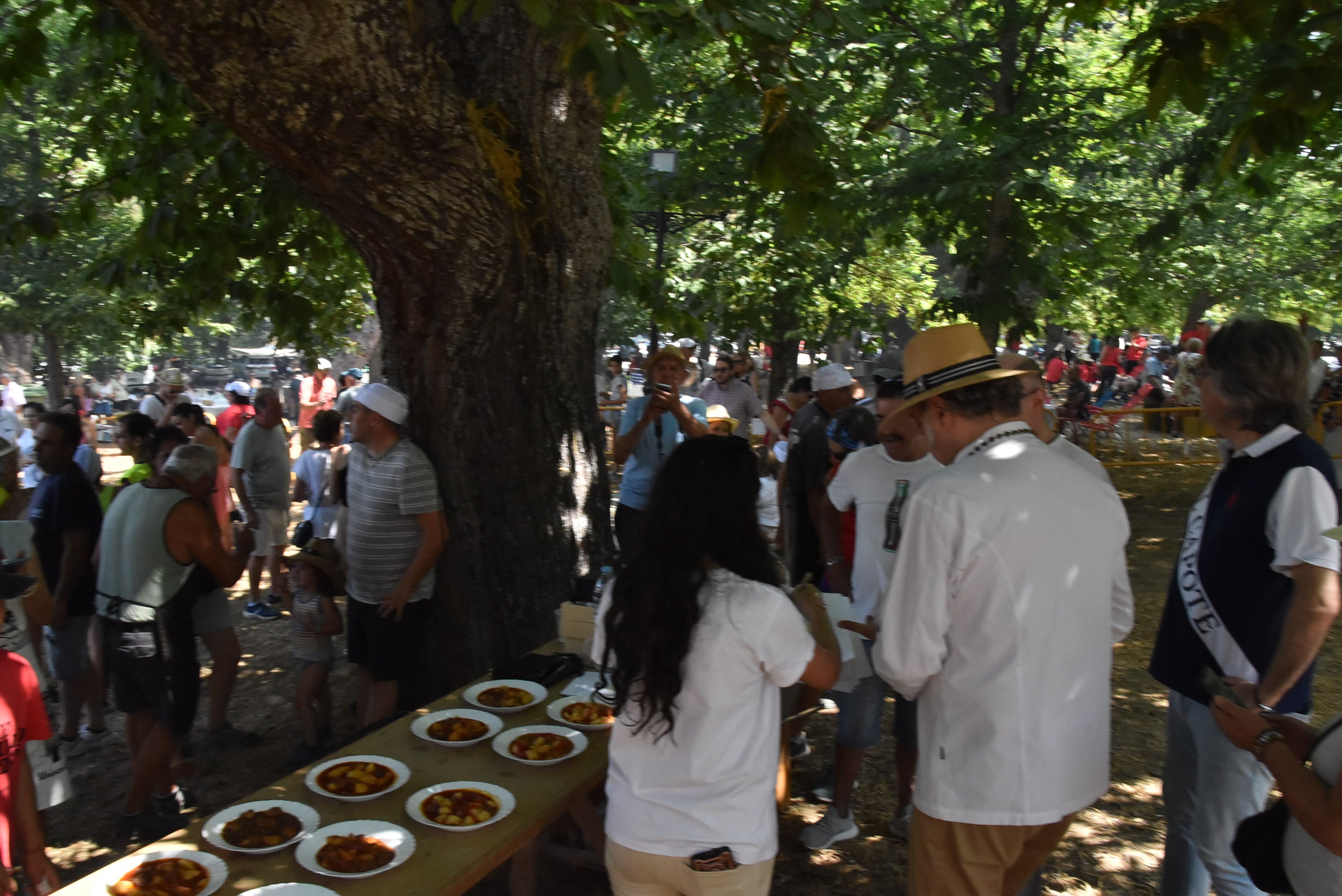 Jaime Sánchez y Estela Flores ganan la 50 edición del Día del Calderillo en Béjar