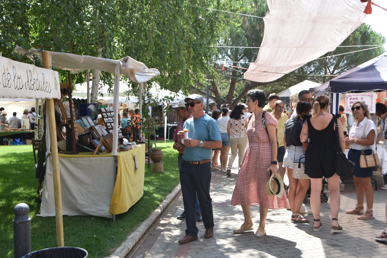 Miranda de Azán celebra su mercado más verde y creativo