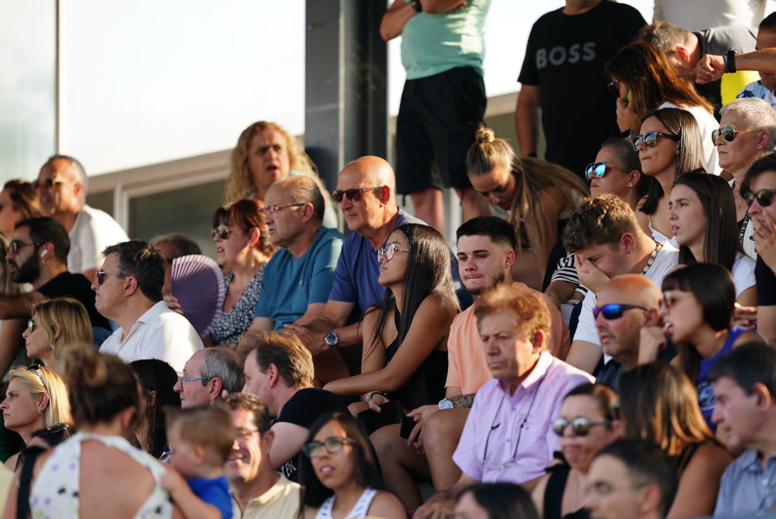 Llenazo y gran ambiente en el San Casto