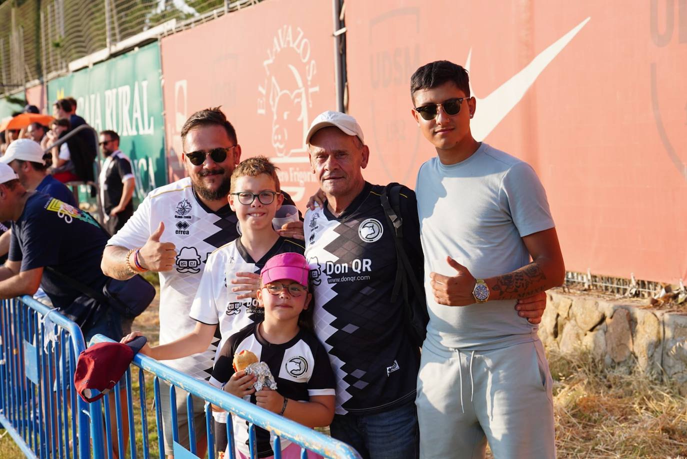 Llenazo y gran ambiente en el San Casto
