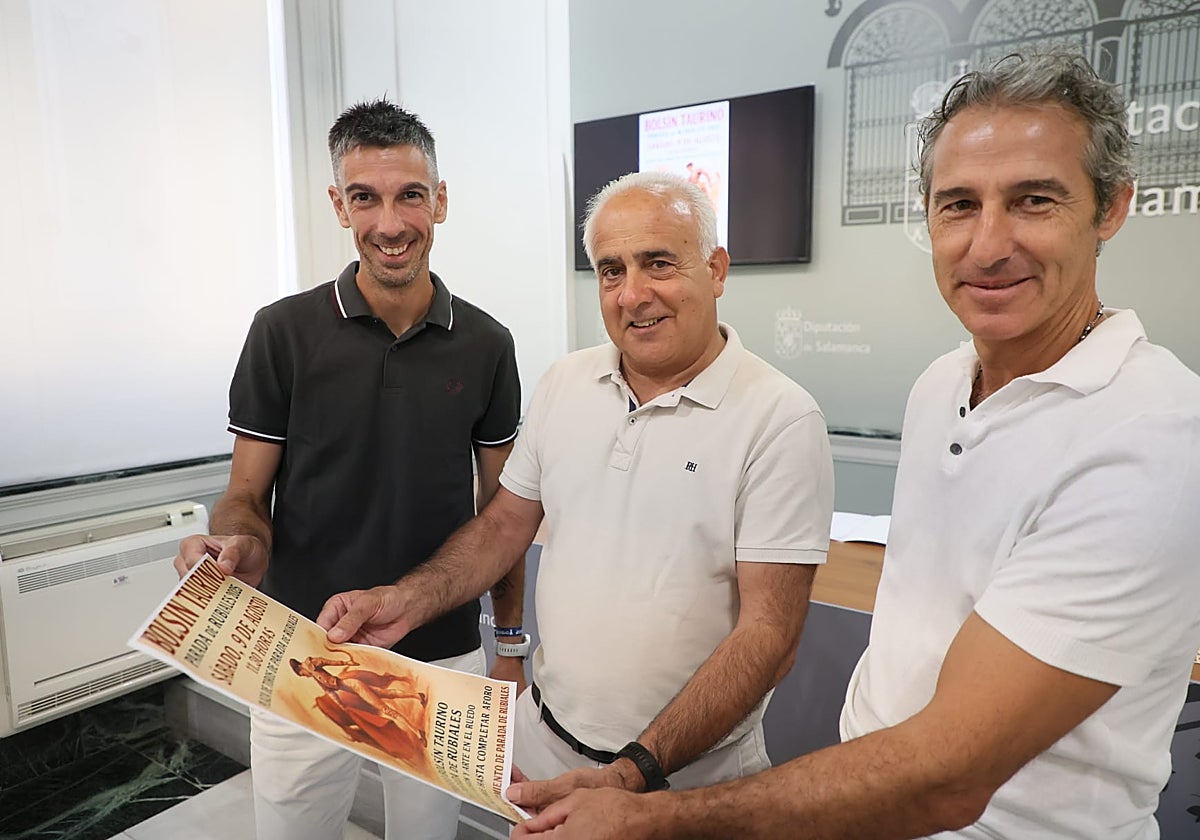 José María Cubillos, Jesús María Ortiz y José Ignacio Sánchez, en la presentación del bolsín taurino de Parada de Rubiales.