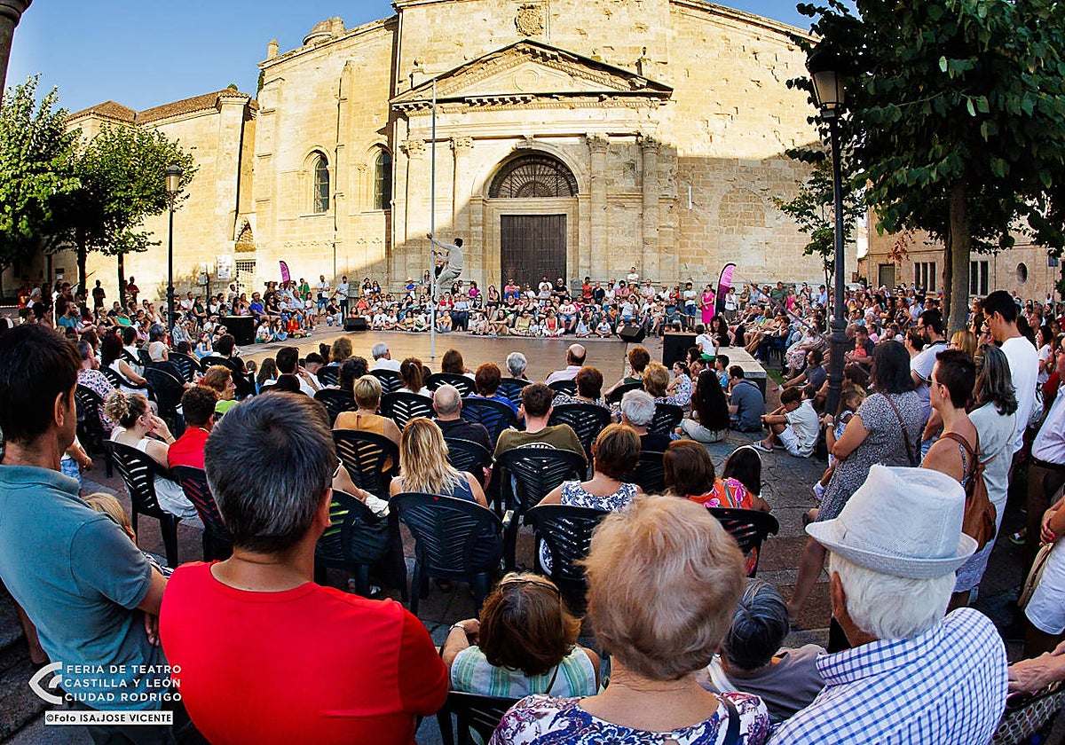 La XXVIII Feria de Teatro de Castilla y León, todo un referente, lista para abrir el telón