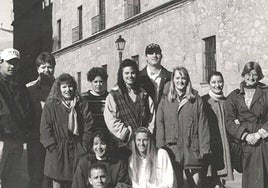Guada Cabedo, durante uno de sus primeros viajes con estudiantes estadounidenses en 1996.