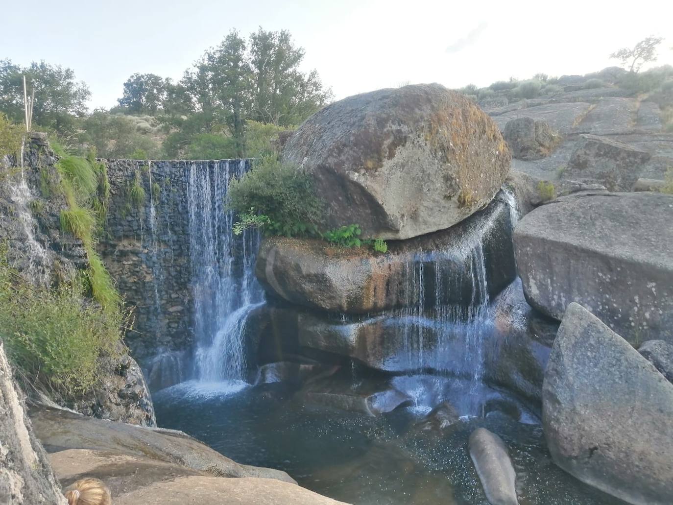 La paradisíaca piscina natural que regala un plan exótico y relajante o uno exigente e intenso