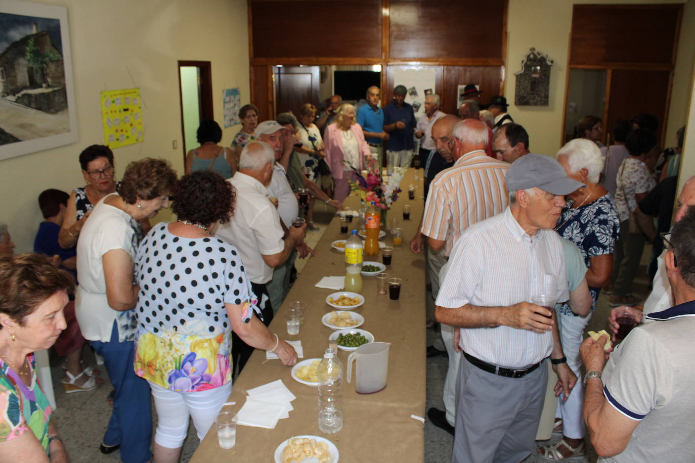 Animado día festivo para los mayores de Linares de Riofrío