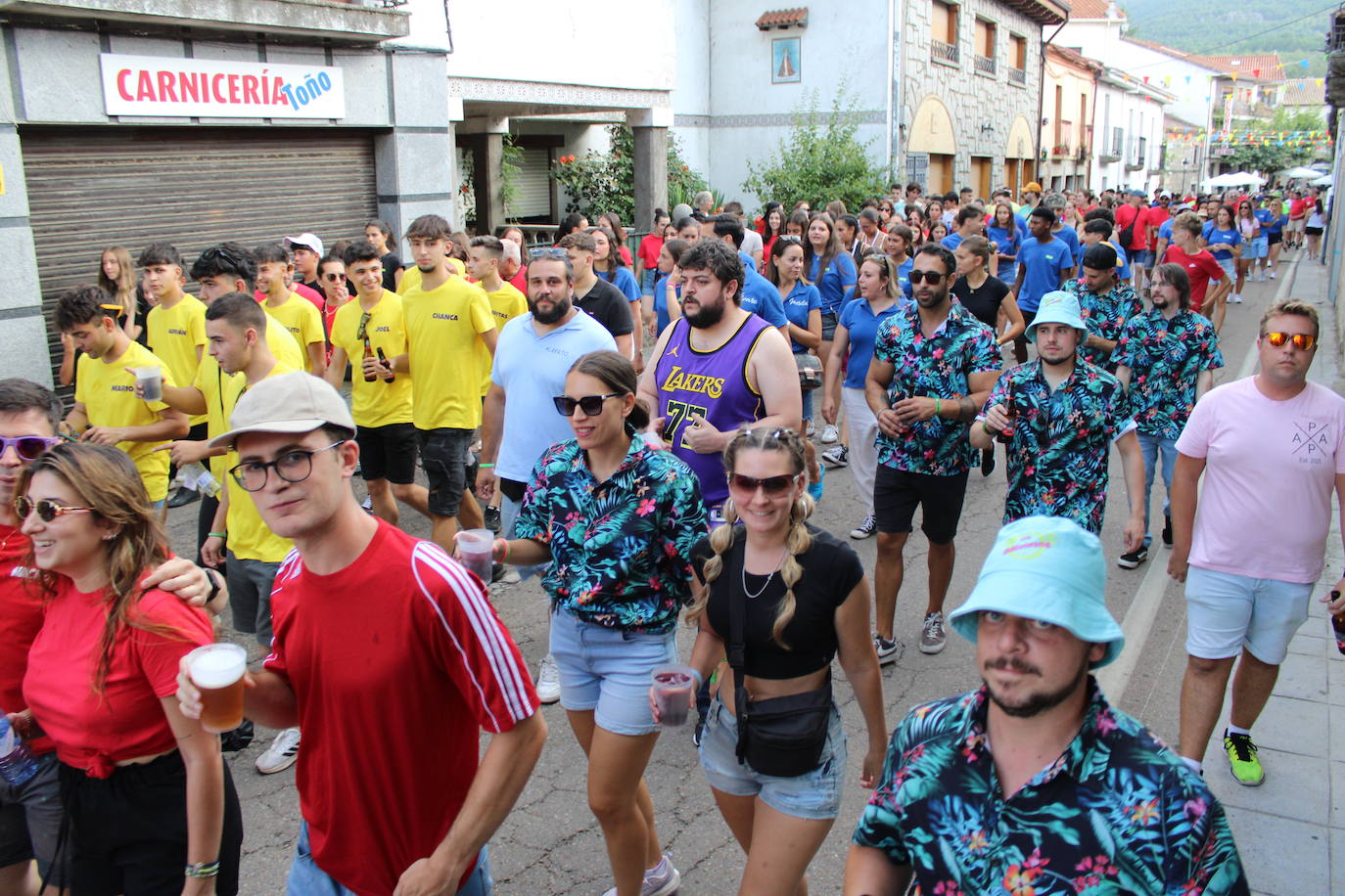 Las peñas de Linares disfrutan ya de las fiestas