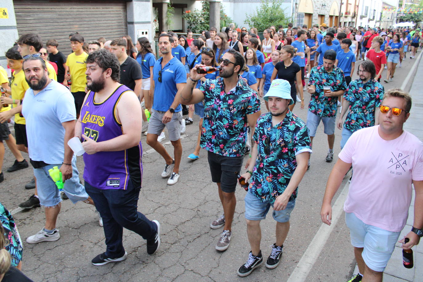 Las peñas de Linares disfrutan ya de las fiestas
