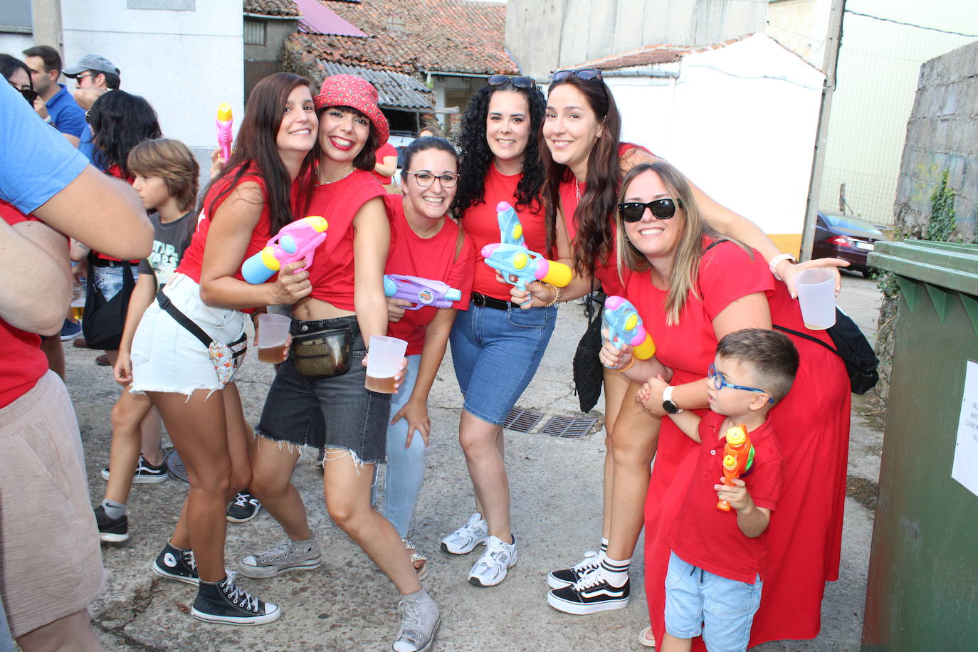 Las peñas de Linares disfrutan ya de las fiestas