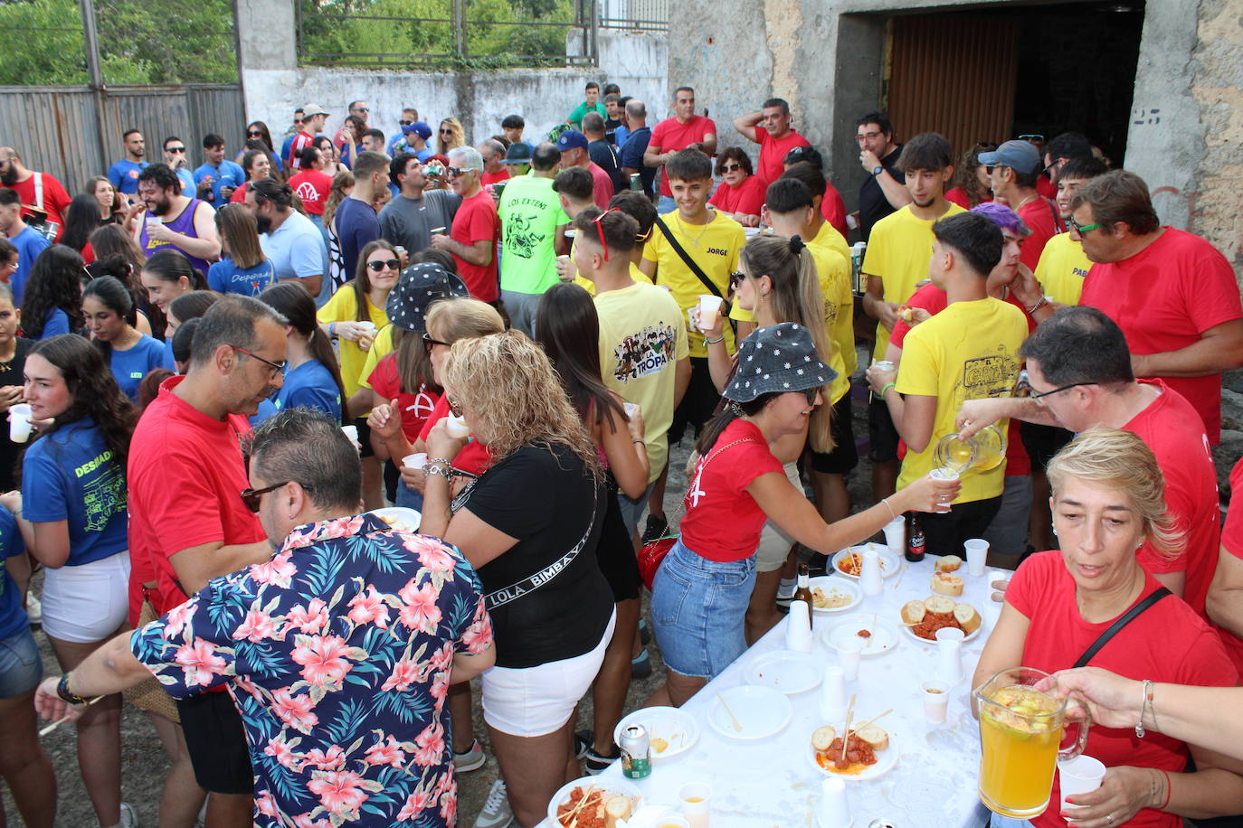 Las peñas de Linares disfrutan ya de las fiestas