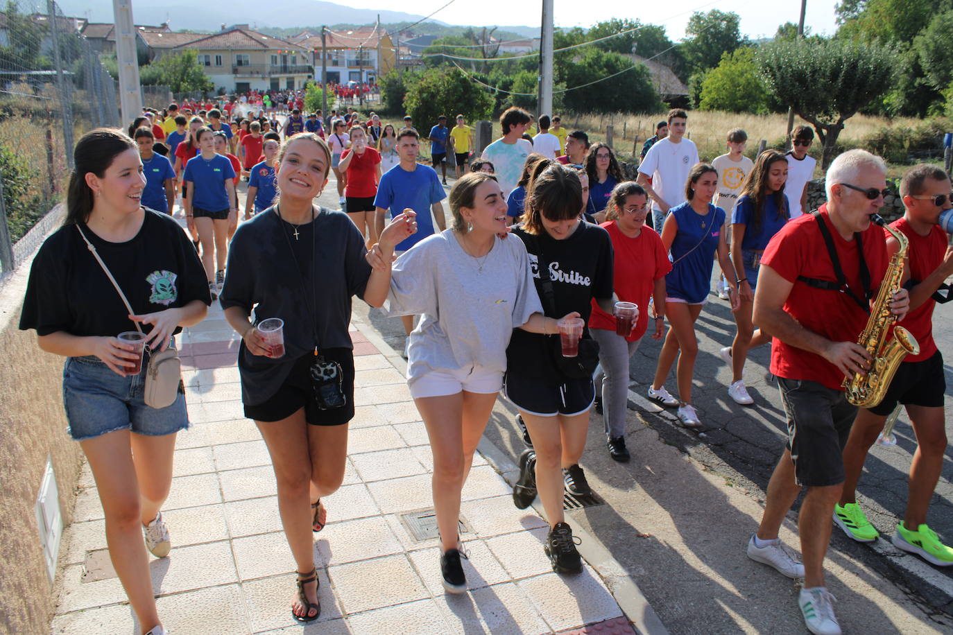 Las peñas de Linares disfrutan ya de las fiestas