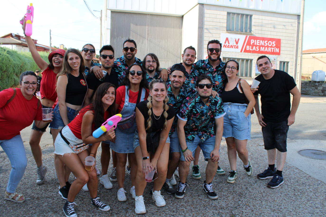 Las peñas de Linares disfrutan ya de las fiestas