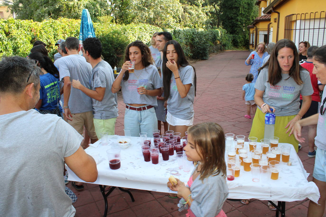 Las peñas de Linares disfrutan ya de las fiestas