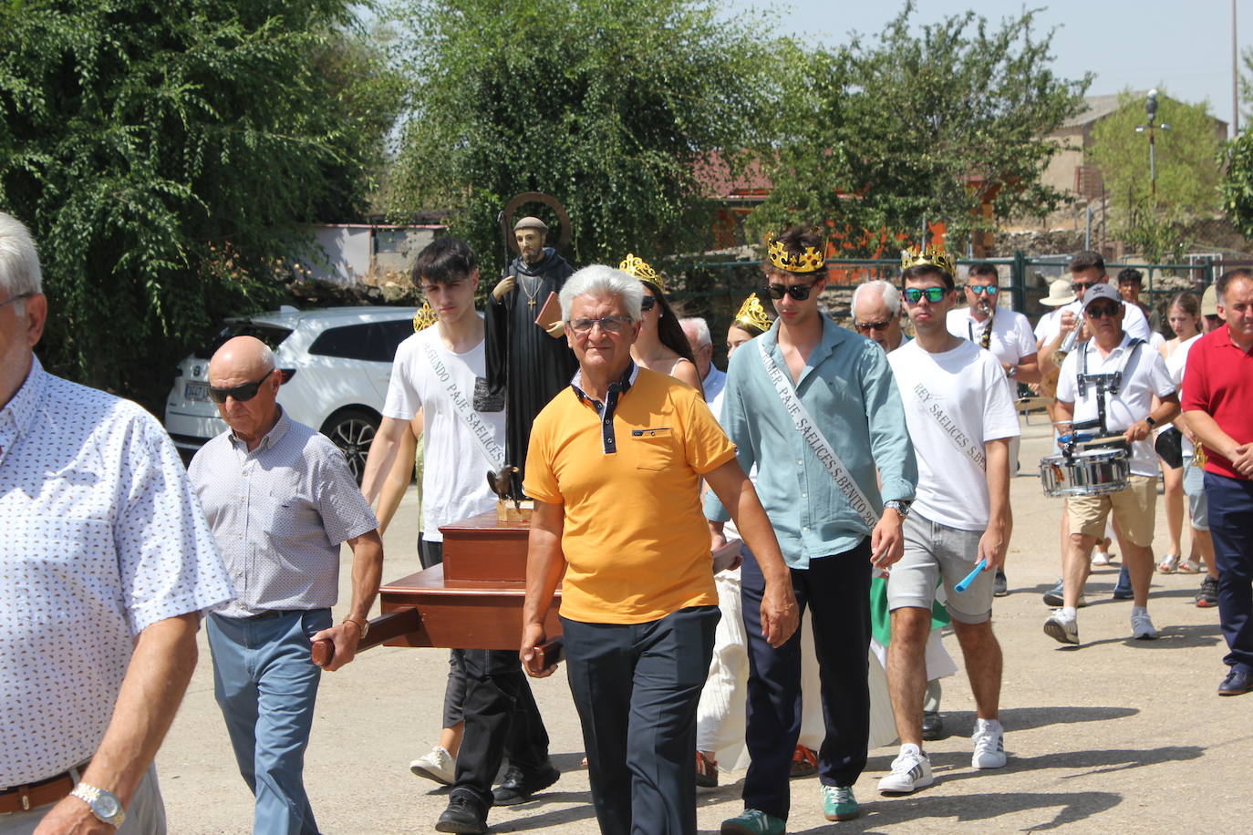 San Benito marca el cénit de las fiestas en Saelices el Chico