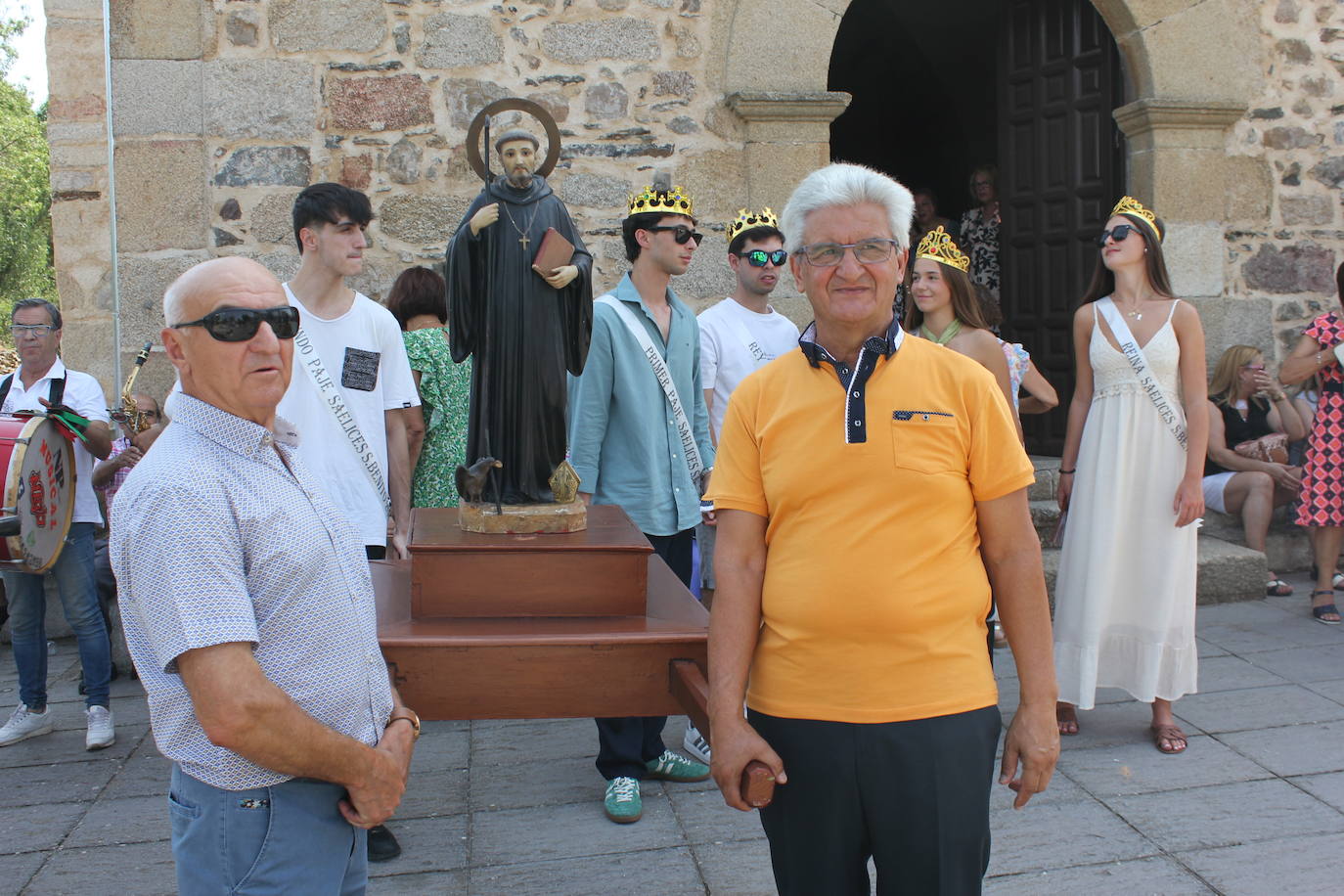 San Benito marca el cénit de las fiestas en Saelices el Chico