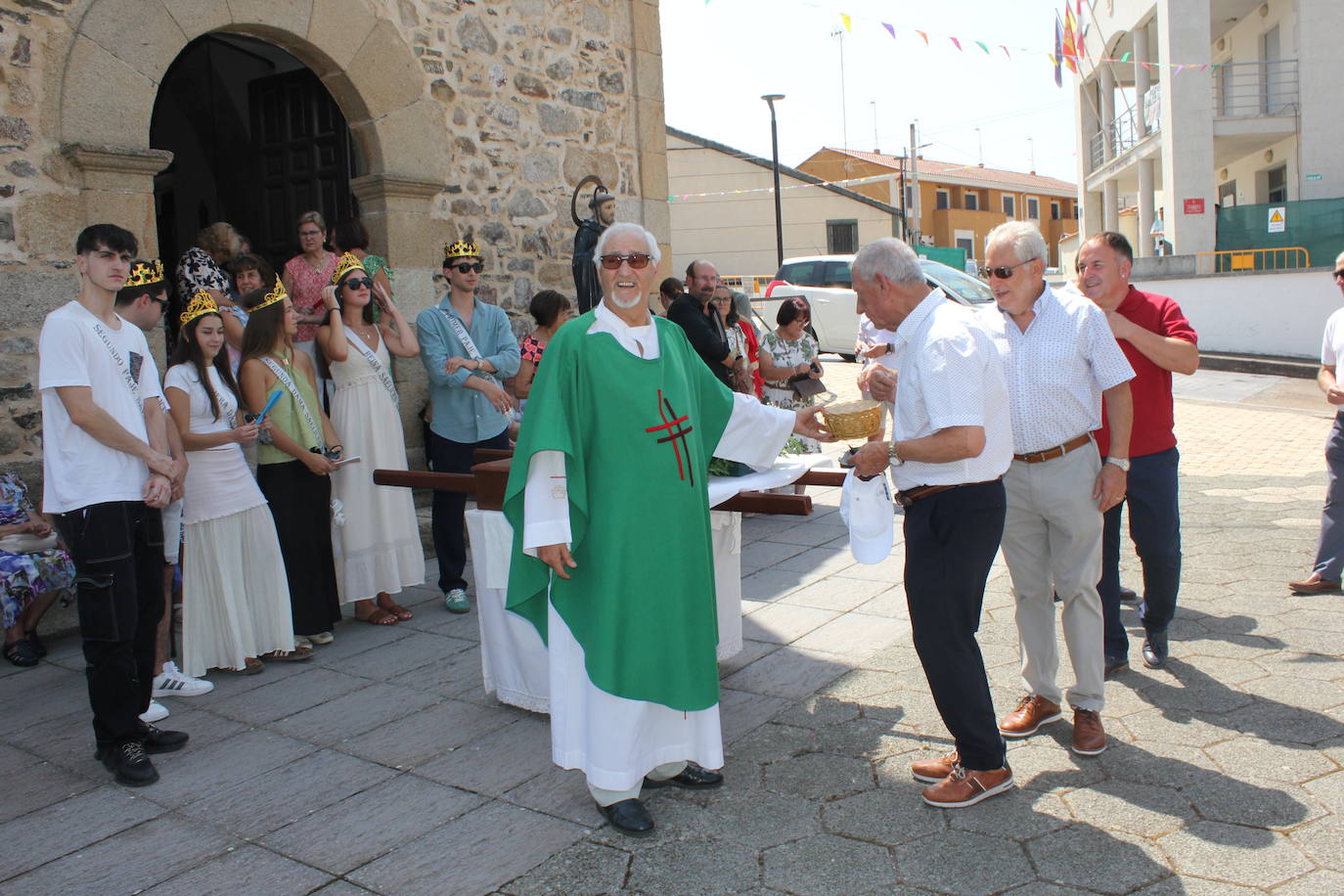 San Benito marca el cénit de las fiestas en Saelices el Chico