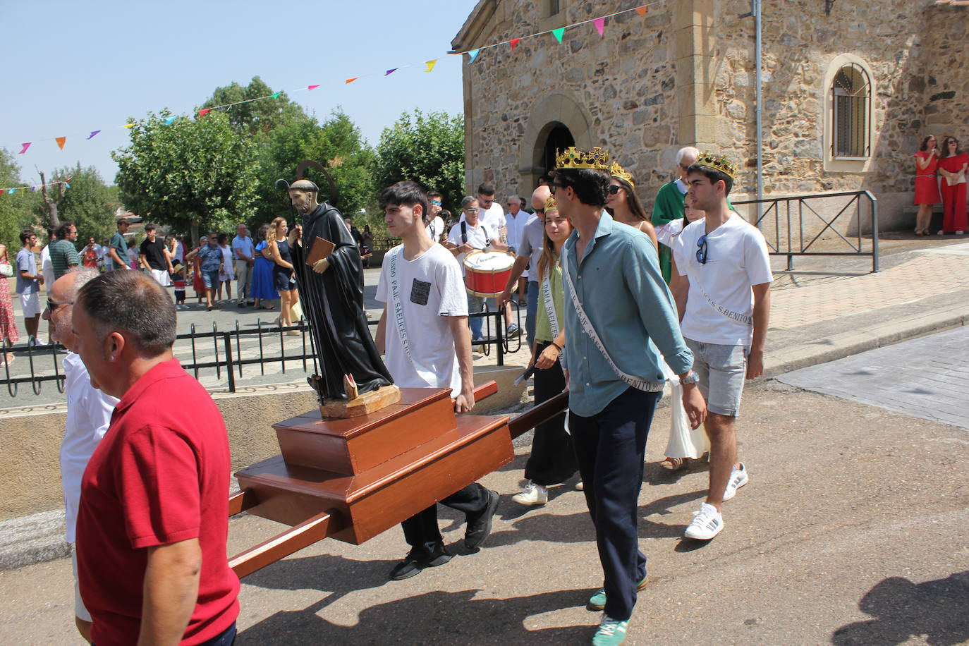San Benito marca el cénit de las fiestas en Saelices el Chico