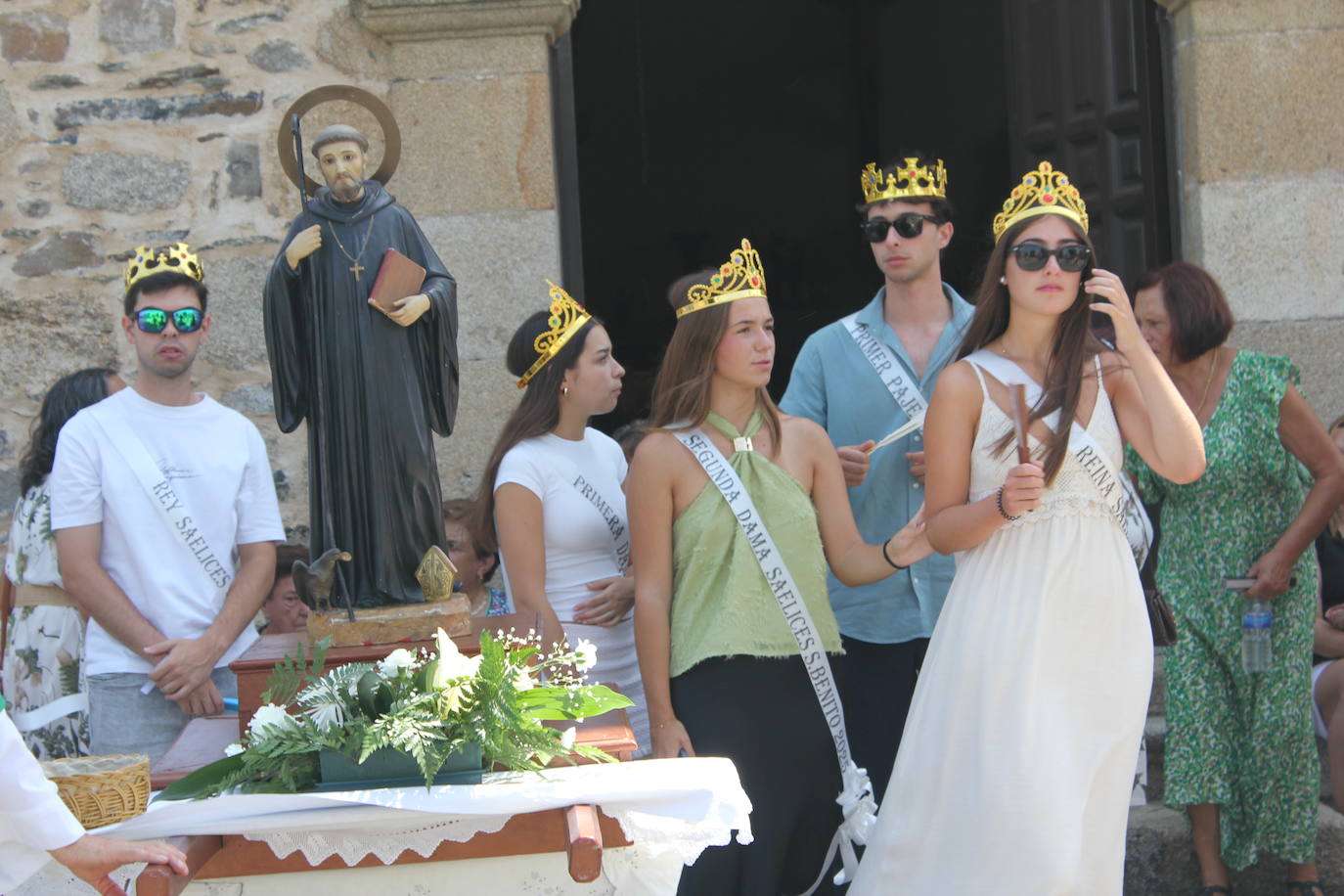 San Benito marca el cénit de las fiestas en Saelices el Chico