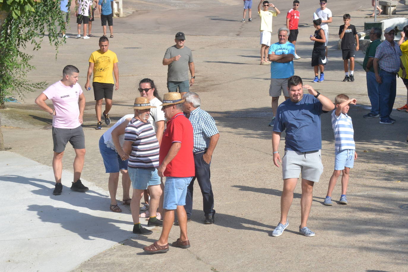 Divertido encierro en Saelices el Chico