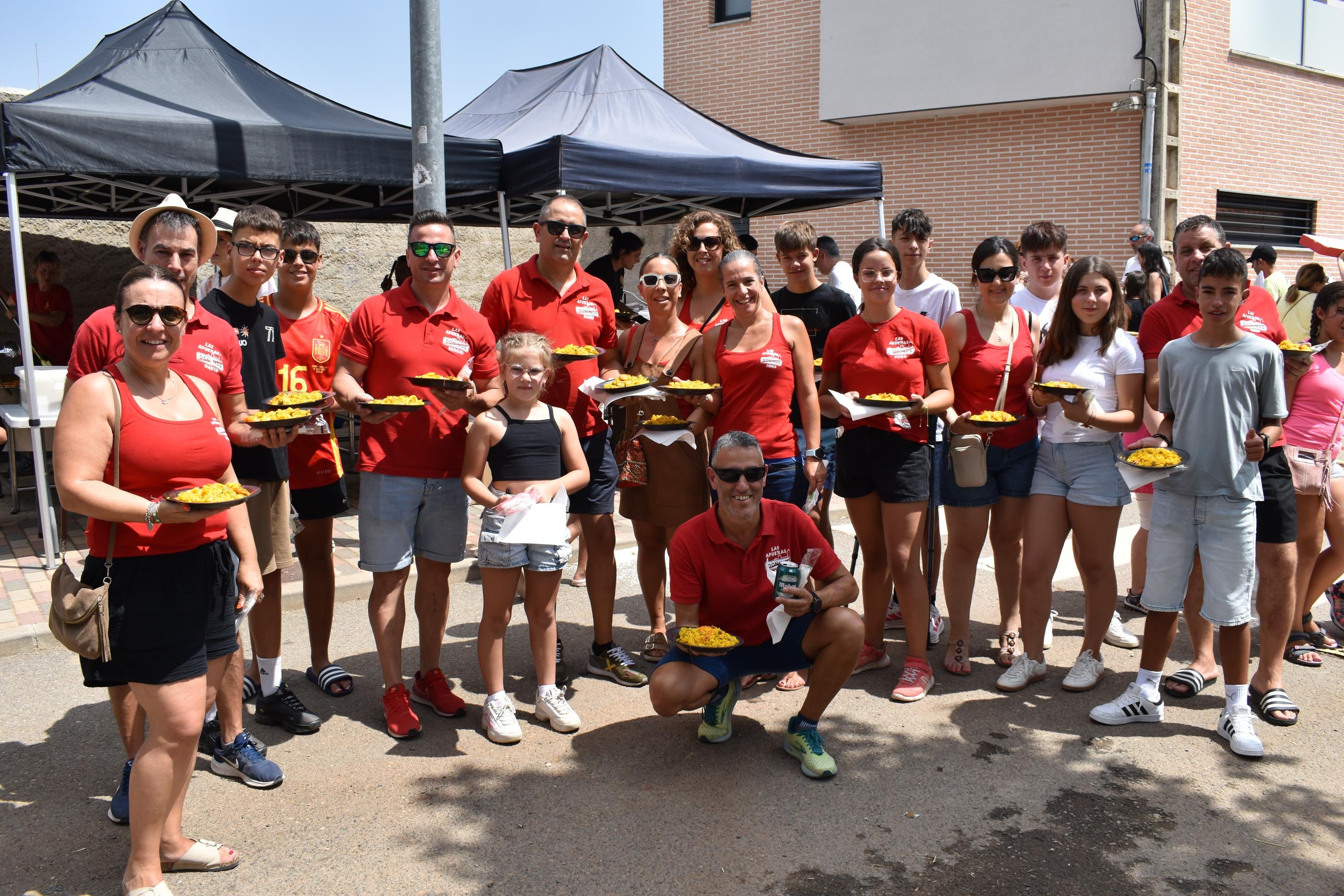 Cierre de fiestas con sabor solidario en Doñinos de Salamanca