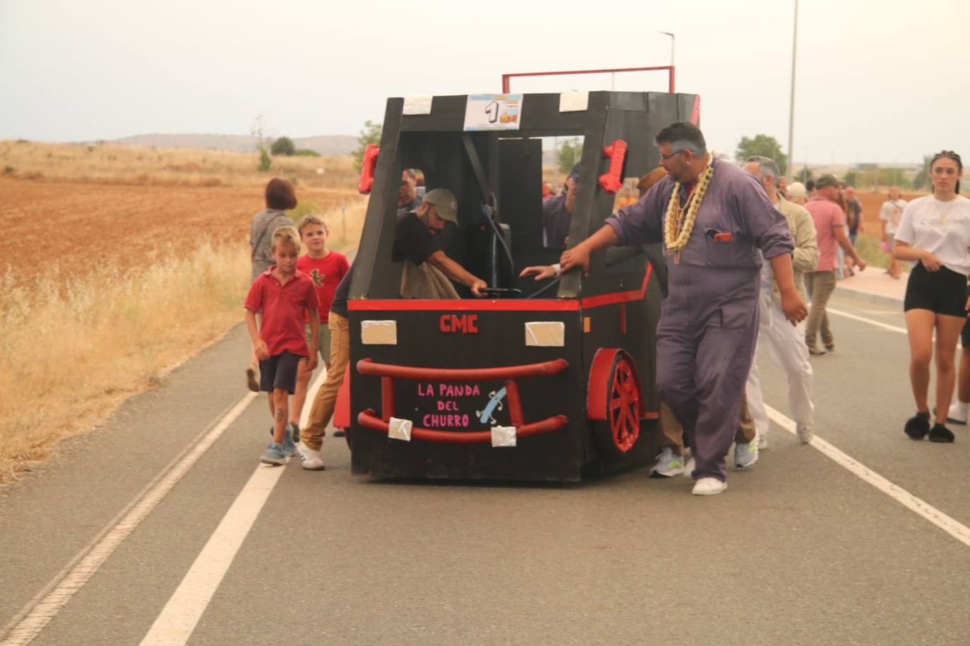 Emoción sobre ruedas y sin motor en la antesala del estreno de las fiestas de San Roque