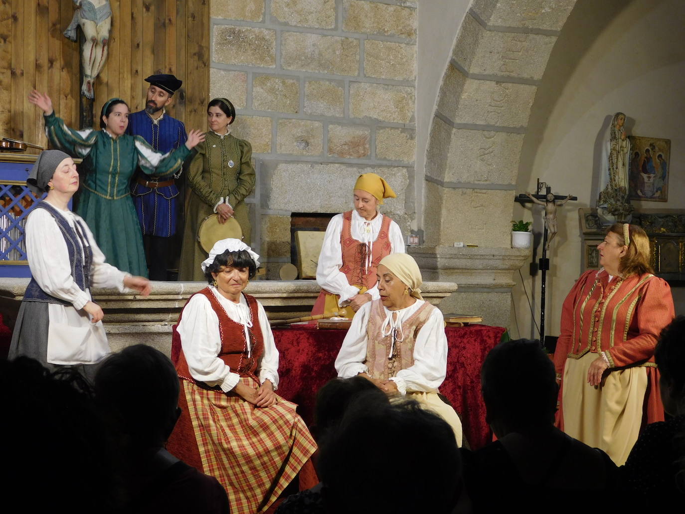 Teatro en estado puro en Cabeza de Framontanos con &#039;Buscando a Nebrija&#039;