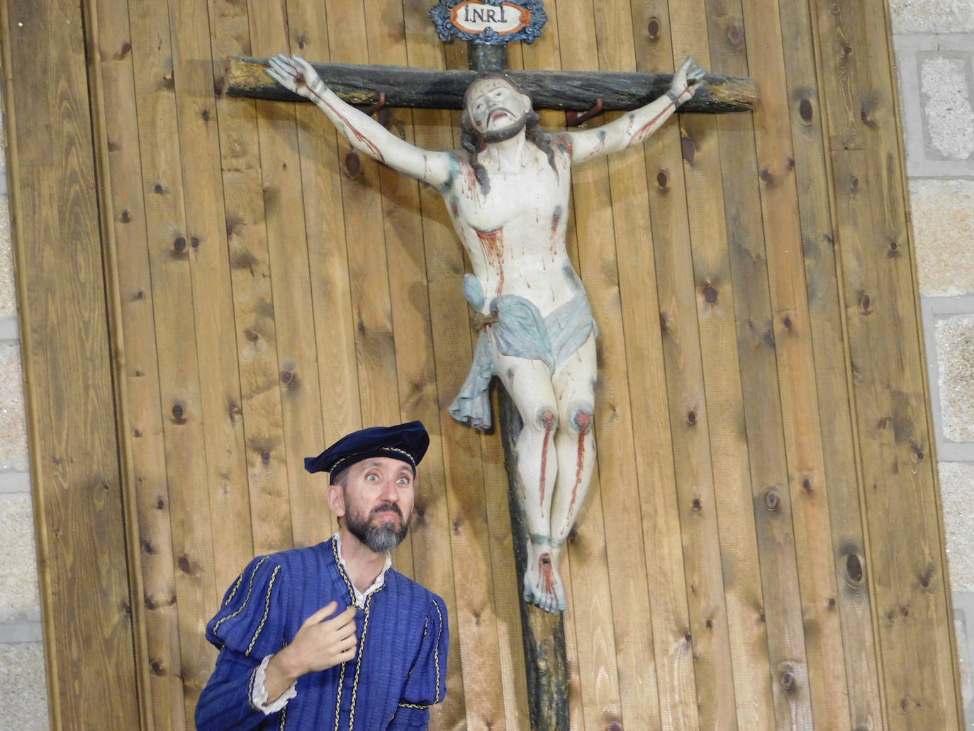 Teatro en estado puro en Cabeza de Framontanos con &#039;Buscando a Nebrija&#039;