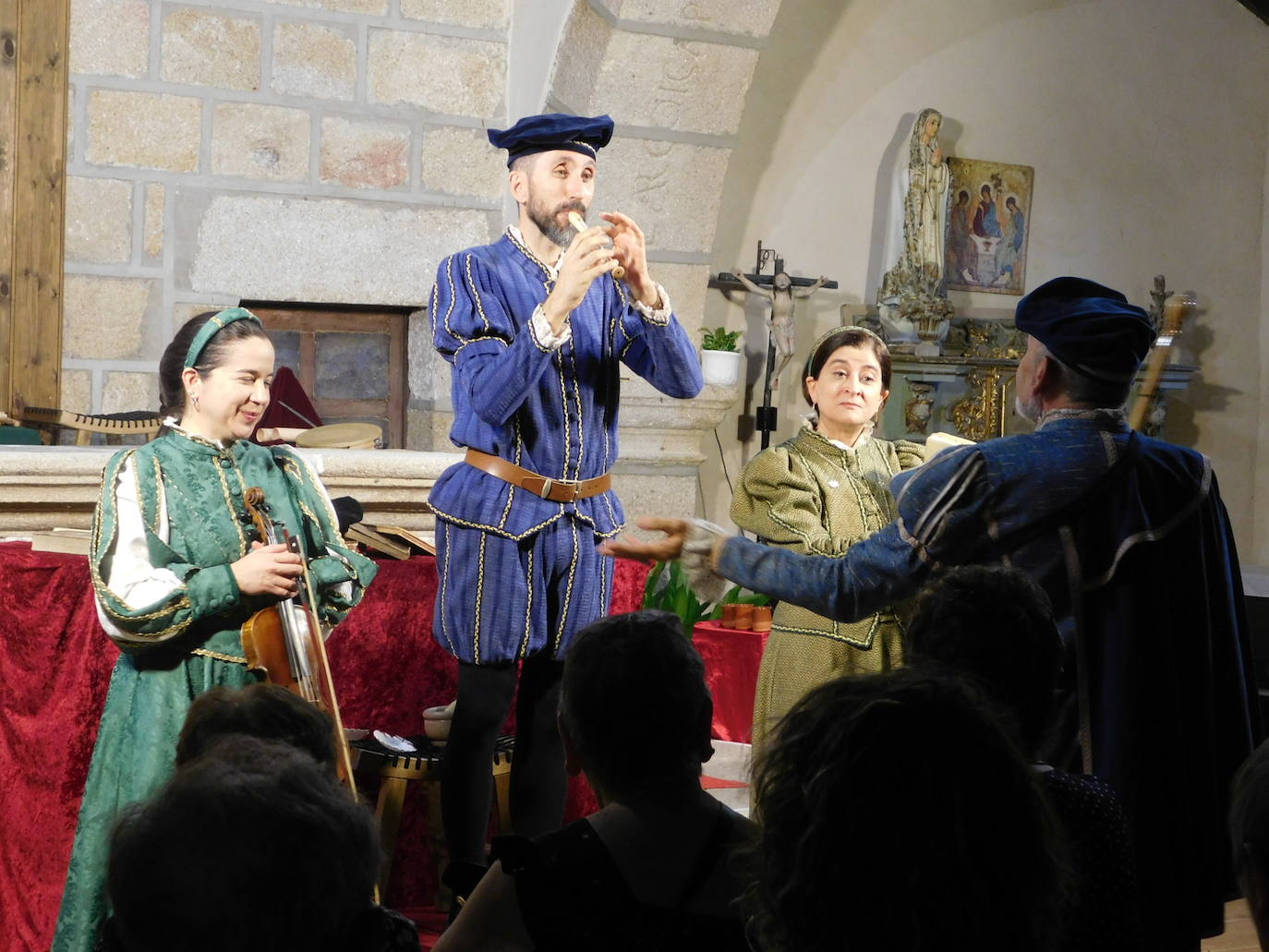 Teatro en estado puro en Cabeza de Framontanos con &#039;Buscando a Nebrija&#039;