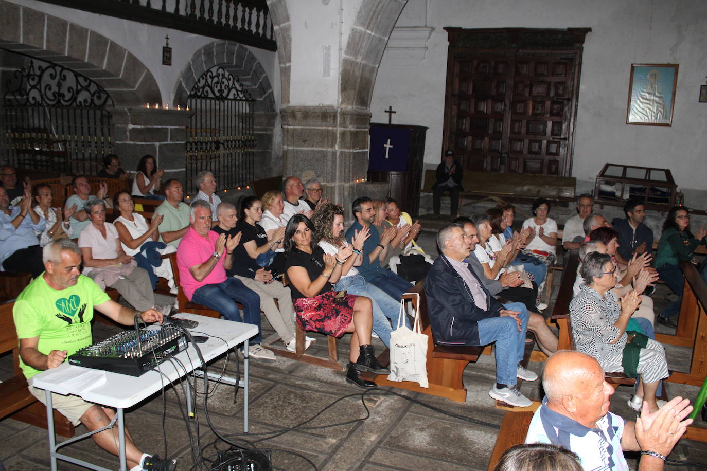 Noche de solidaridad en Puente del Congosto