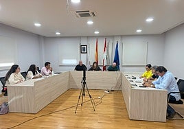 Sesión plenaria en Carrascal de Barregas.