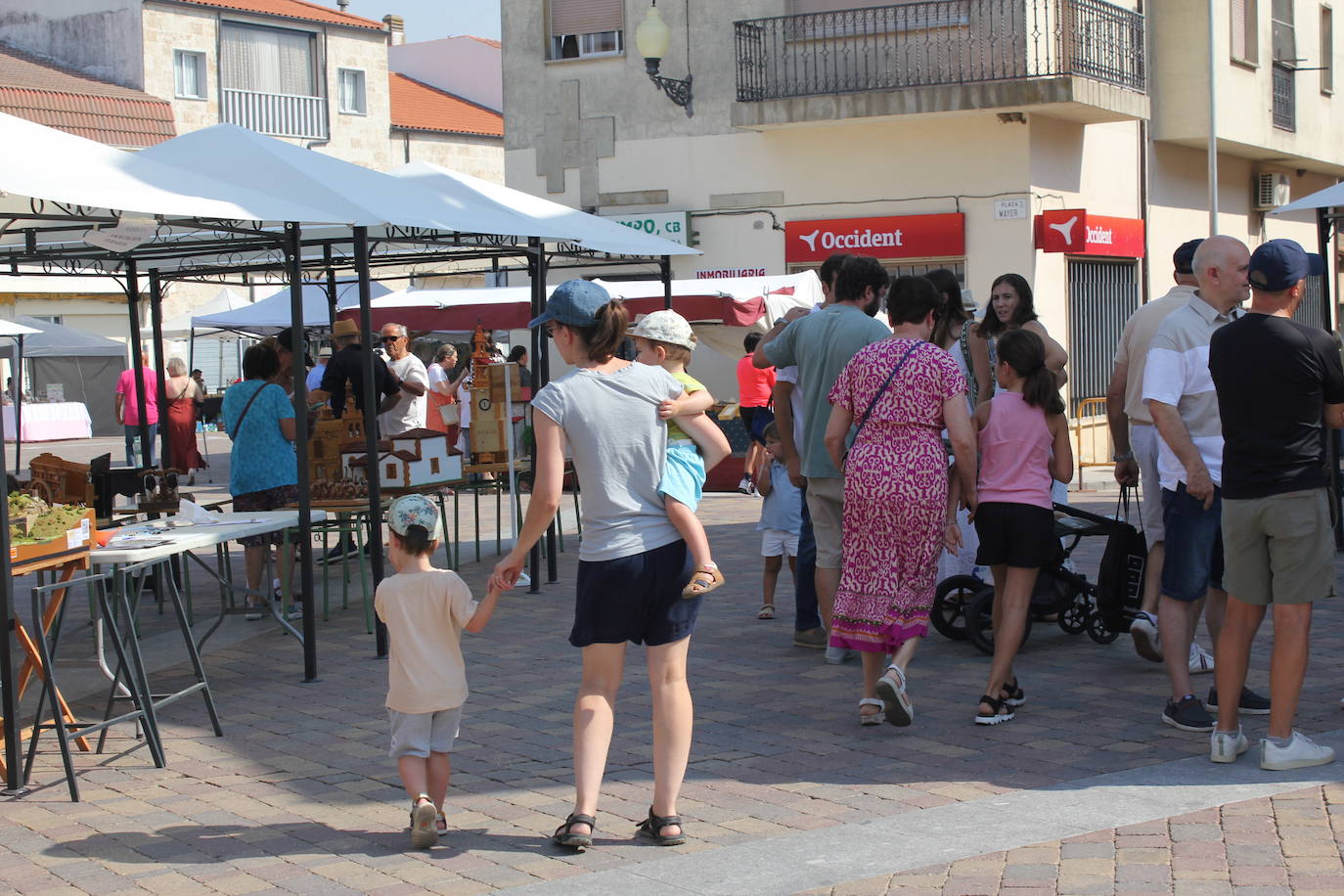 Emotivos momentos y bullicio en el III Día del Campo Charro de La Fuente de San Esteban