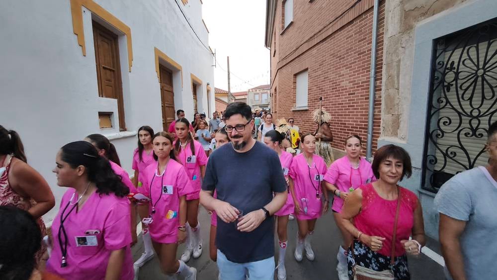 Las peñas activan la fiesta en Cantalpino