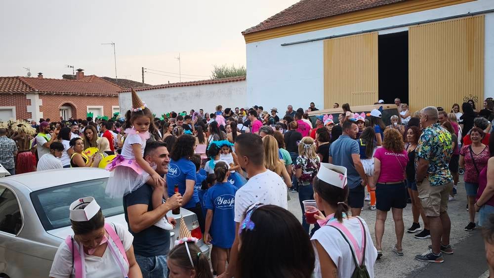 Las peñas activan la fiesta en Cantalpino